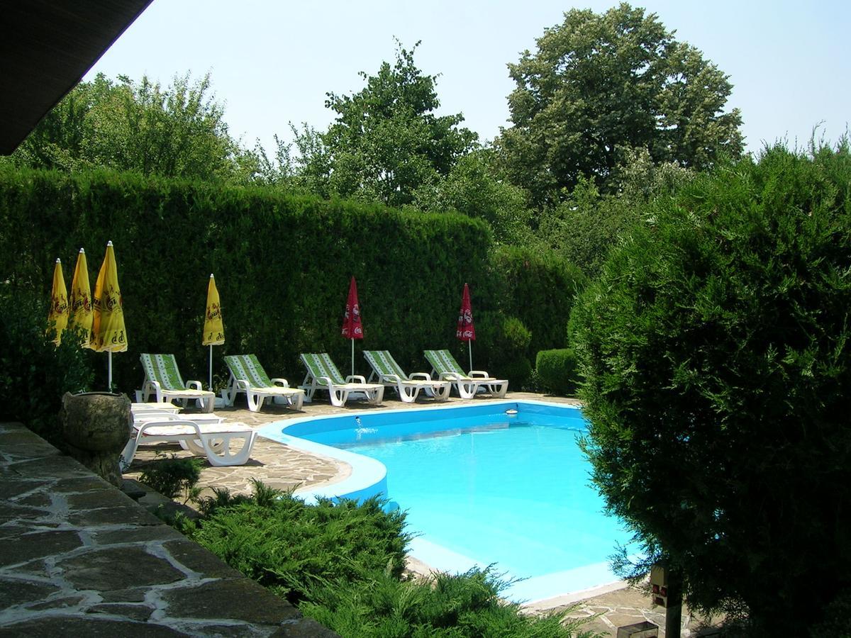 Hotel Complex Pristan In The Mountain Shilkovtsi Exterior foto
