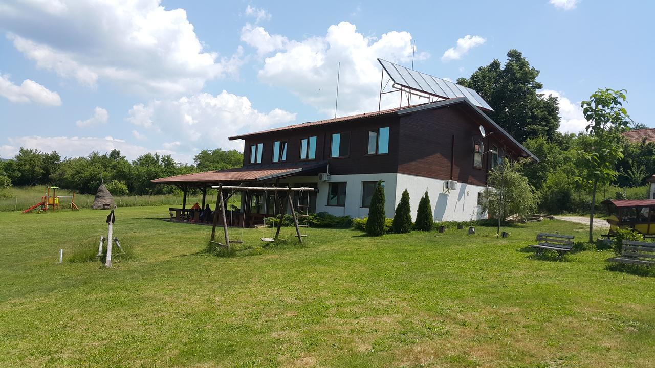 Hotel Complex Pristan In The Mountain Shilkovtsi Exterior foto